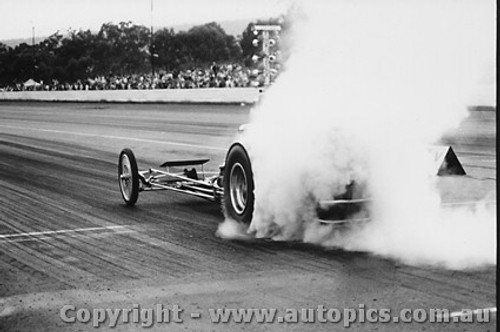 69903  -  Castlereagh Drags 1969 - Photographer David Blanch