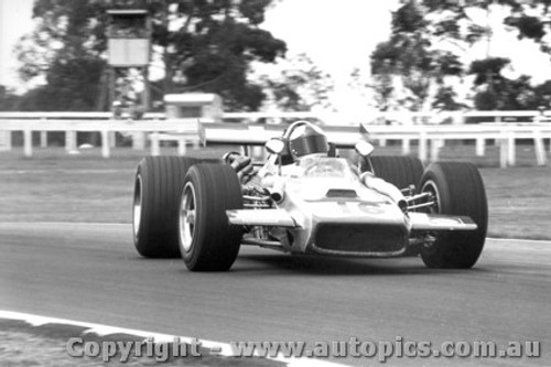 70602  -  Ulf Norinder  -  Lola T190 Chev V8 F5000  Warwick Farm  1970 - Photographer David Blanch