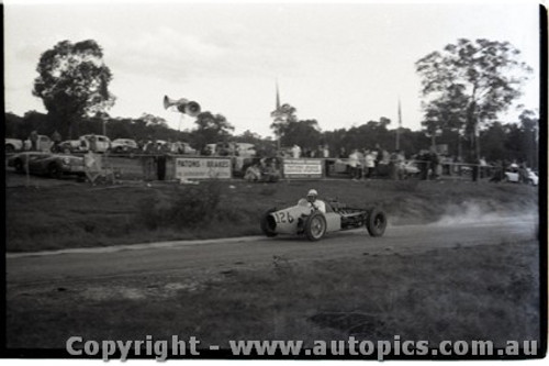 Hepburn Springs - All images from 1960 - Photographer Peter D'Abbs - Code HS60-94