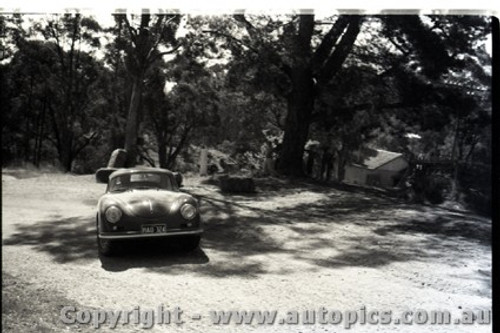 Hepburn Springs - All images from 1960 - Photographer Peter D'Abbs - Code HS60-181