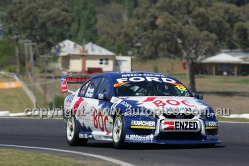 Super Cheap Auto 1000 Bathurst 8th October 2006 - Photographer Marshall Cass - Code 06-MC-B06-131