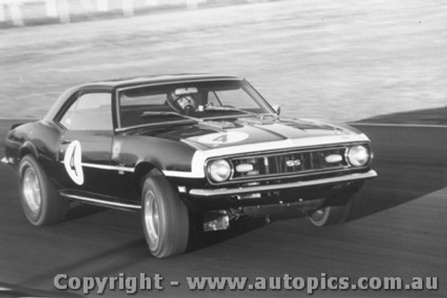 68037 - Norm Beechey Chev Camaro Warwick Farm 1968