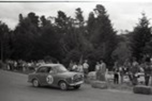 Hepburn Springs Hill Climb 1959 - Photographer Peter D'Abbs - Code 599021