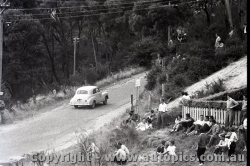 Hepburn Springs Hill Climb 1959 - Photographer Peter D'Abbs - Code 599060