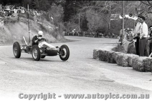 Hepburn Springs Hill Climb 1959 - Photographer Peter D'Abbs - Code 599069