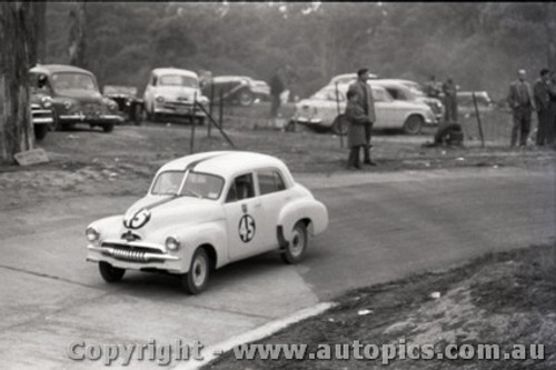 Hepburn Springs Hill Climb 1959 - Photographer Peter D'Abbs - Code 599099