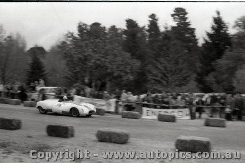 Hepburn Springs Hill Climb 1959 - Photographer Peter D'Abbs - Code 599104