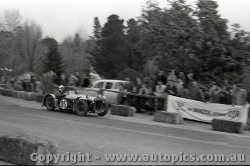 Hepburn Springs Hill Climb 1959 - Photographer Peter D'Abbs - Code 599110