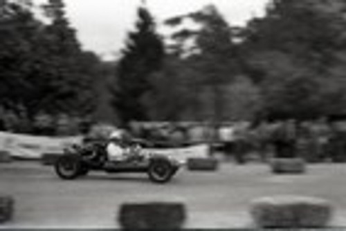 Hepburn Springs Hill Climb 1959 - Photographer Peter D'Abbs - Code 599112