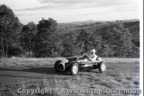 Rob Roy HillClimb 1959 - Photographer Peter D'Abbs - Code 599142