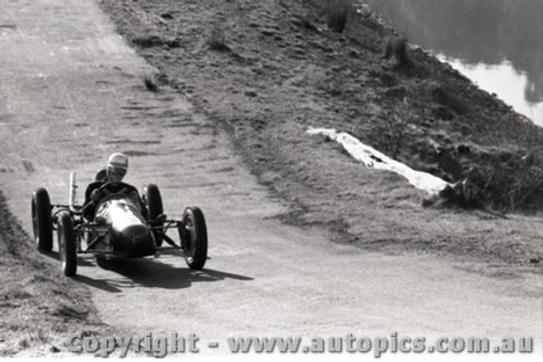 Rob Roy HillClimb 1959 - Photographer Peter D'Abbs - Code 599156