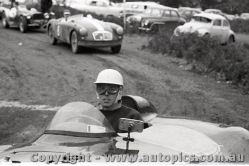 Rob Roy HillClimb 1959 - Photographer Peter D'Abbs - Code 599213