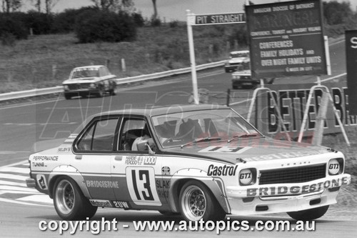 76741 - Tim Slako & Brian Rhodes, Hardie Ferodo 1000, Bathurst, 1976, Holden Torana L34 SLR 5000 - Photographer Lance J Ruting