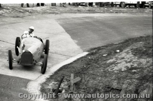 Templestowe HillClimb 1959 - Photographer Peter D'Abbs - Code 599398