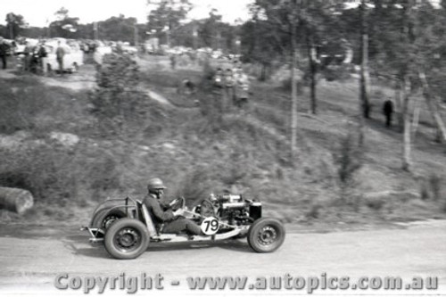 Templestowe HillClimb 1959 - Photographer Peter D'Abbs - Code 599512