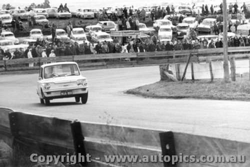 64707 - Ayres / Geary - Hillman Imp - Bathurst 1964