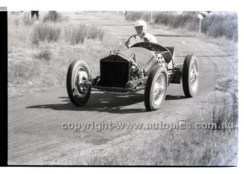 Rob Roy HillClimb 2nd February 1958 - Photographer Peter D'Abbs - Code RR1658-096