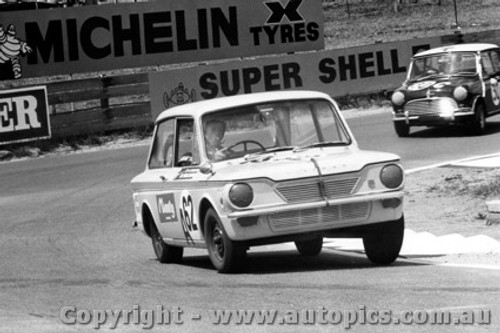 68713 -Withers / Mollison - Hillman Imp GT - Bathurst 1968