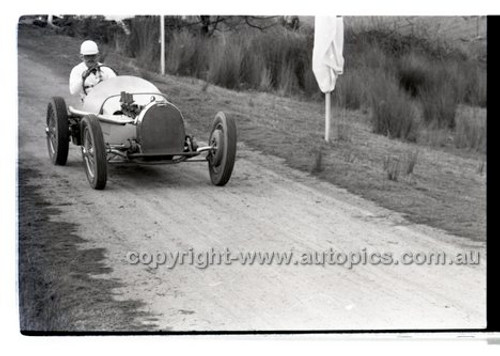 Rob Roy HillClimb 28th September 1958 - Photographer Peter D'Abbs - Code RR1658-203