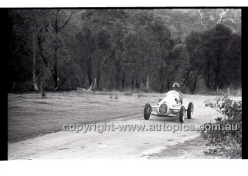 Rob Roy HillClimb 28th September 1958 - Photographer Peter D'Abbs - Code RR1658-229