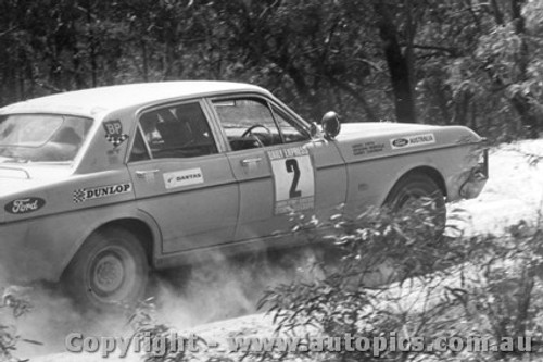 68951- London to Sydney Marathon 1969 - Firth / Hoinville / Chapman - Ford Falcon GT