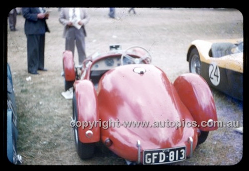 Albert Park 1956 - Photographer Peter D'Abbs - Code 56-AP-028