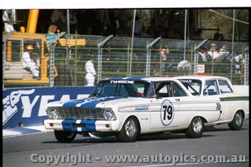 Adelaide Grand Prix Meeting 5th November 1989 - Photographer Lance J Ruting - Code AD51189-186