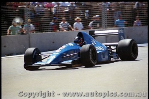 Adelaide Grand Prix Meeting 5th November 1989 - Photographer Lance J Ruting - Code AD51189-225