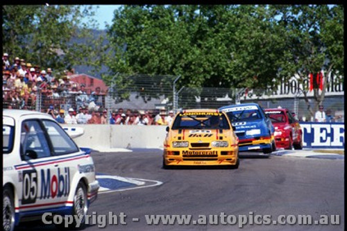Adelaide Grand Prix Meeting 5th November 1989 - Photographer Lance J Ruting - Code AD51189-322