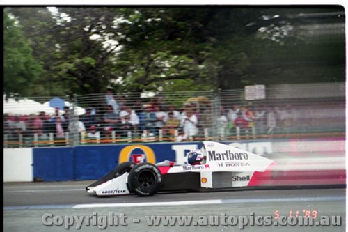 Adelaide Grand Prix Meeting 5th November 1989 - Photographer Lance J Ruting - Code AD51189-355