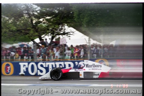 Adelaide Grand Prix Meeting 5th November 1989 - Photographer Lance J Ruting - Code AD51189-377