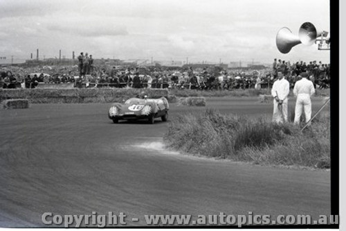 All of 1958 Fishermans Bend - Photographer Peter D'Abbs - Code FB1958-267