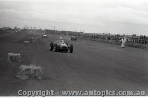 All of 1958 Fishermans Bend - Photographer Peter D'Abbs - Code FB1958-300