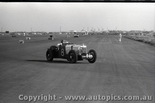 All of 1958 Fishermans Bend - Photographer Peter D'Abbs - Code FB1958-357