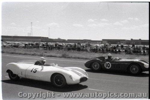 Fishermans Bend Febuary 1959 -  Photographer Peter D'Abbs - Code FB0259-1