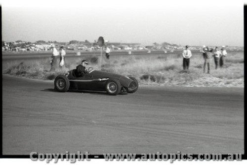 Fishermans Bend Febuary 1959 -  Photographer Peter D'Abbs - Code FB0259-41