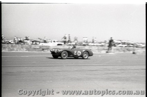 Fishermans Bend Febuary 1959 -  Photographer Peter D'Abbs - Code FB0259-82