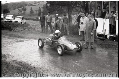 Geelong Sprints 23rd August 1959 -  Photographer Peter D'Abbs - Code G23859-26