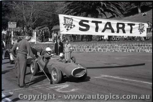 Geelong Sprints 28th August 1960 - Photographer Peter D'Abbs - Code G28860-13