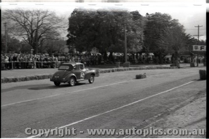 Geelong Sprints 28th August 1960 - Photographer Peter D'Abbs - Code G28860-21