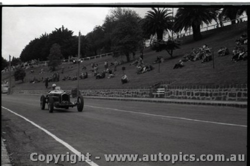 Geelong Sprints 28th August 1960 - Photographer Peter D'Abbs - Code G28860-37