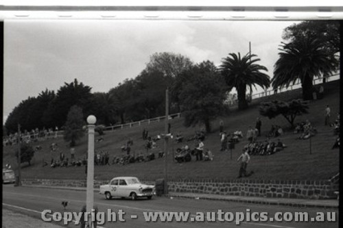 Geelong Sprints 28th August 1960 - Photographer Peter D'Abbs - Code G28860-45