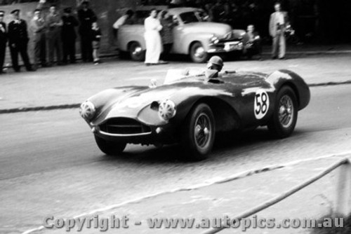 58403 - T. Sulman Aston Martin DB3S - Albert Park 1958