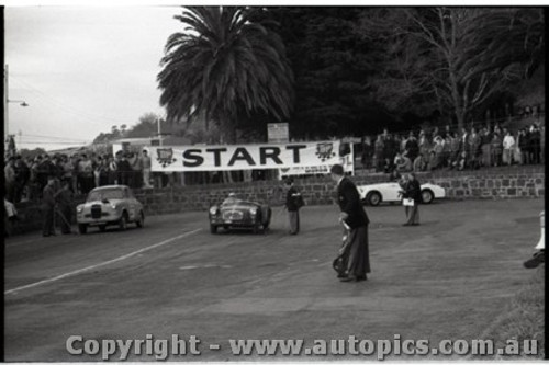 Geelong Sprints 28th August 1960 - Photographer Peter D'Abbs - Code G28860-72