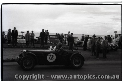 Geelong Sprints 28th August 1960 - Photographer Peter D'Abbs - Code G28860-113