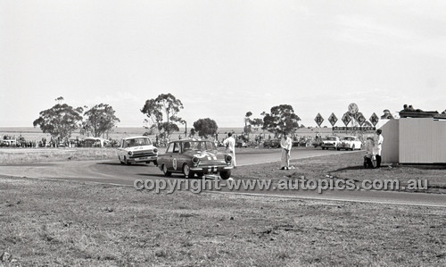 Calder 1965 - Photographer Peter D'Abbs - Code 65-PD-C-009