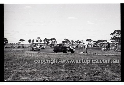 Calder 1965 - Photographer Peter D'Abbs - Code 65-PD-C-630