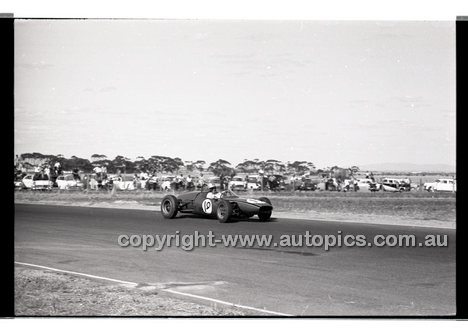 Calder 1965 - Photographer Peter D'Abbs - Code 65-PD-C-711