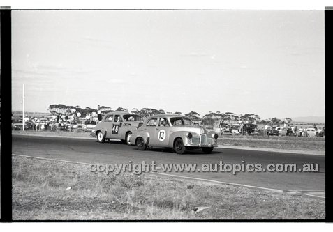 Calder 1965 - Photographer Peter D'Abbs - Code 65-PD-C-734