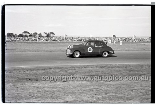 Calder 1965 - Photographer Peter D'Abbs - Code 65-PD-C-760